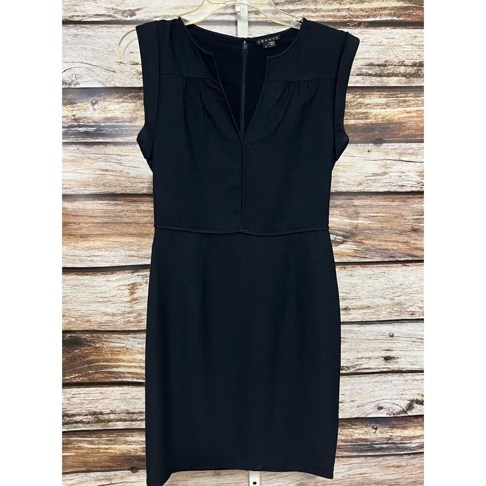 Theory Blue Sheath Short Sleeve Navy Dress Size 0 V Neck Career